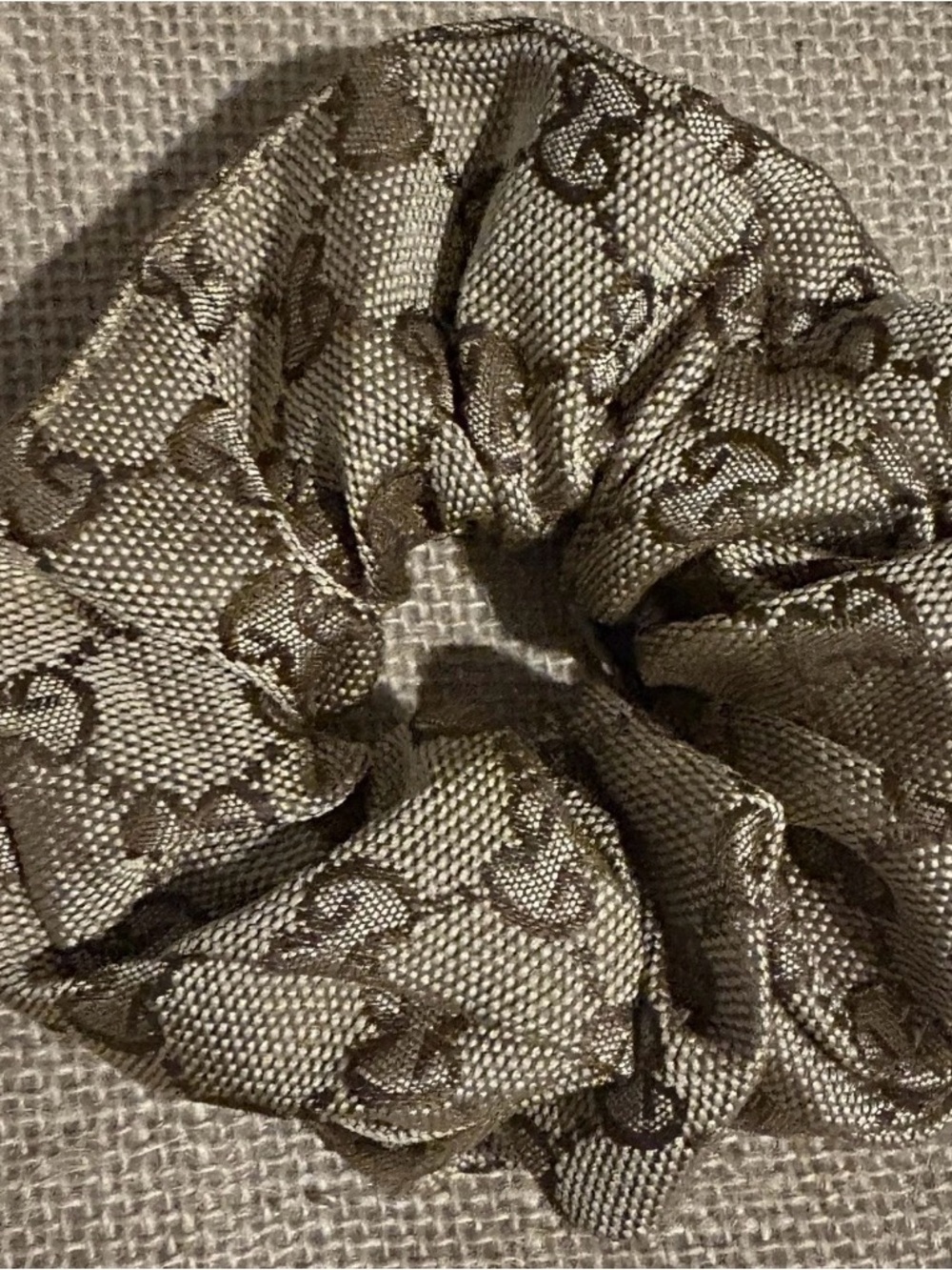 Gucci Scrunchie - Picture 2 of 4